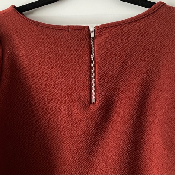 GREEN ENVELOPE | Top - Picture 4 of 7